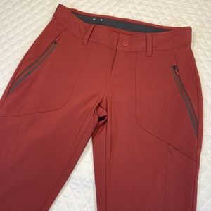 Columbia Performance Pants. Like New. Size Small. Soft Maroon & Gray.
